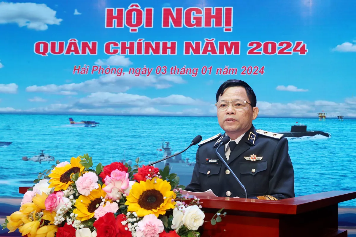 Đảng ủy Qu&acirc;n chủng Hải qu&acirc;n qu&aacute;n triệt nghị quyết l&atilde;nh đạo thực hiện nhiệm vụ năm 2024 - Ảnh 1.