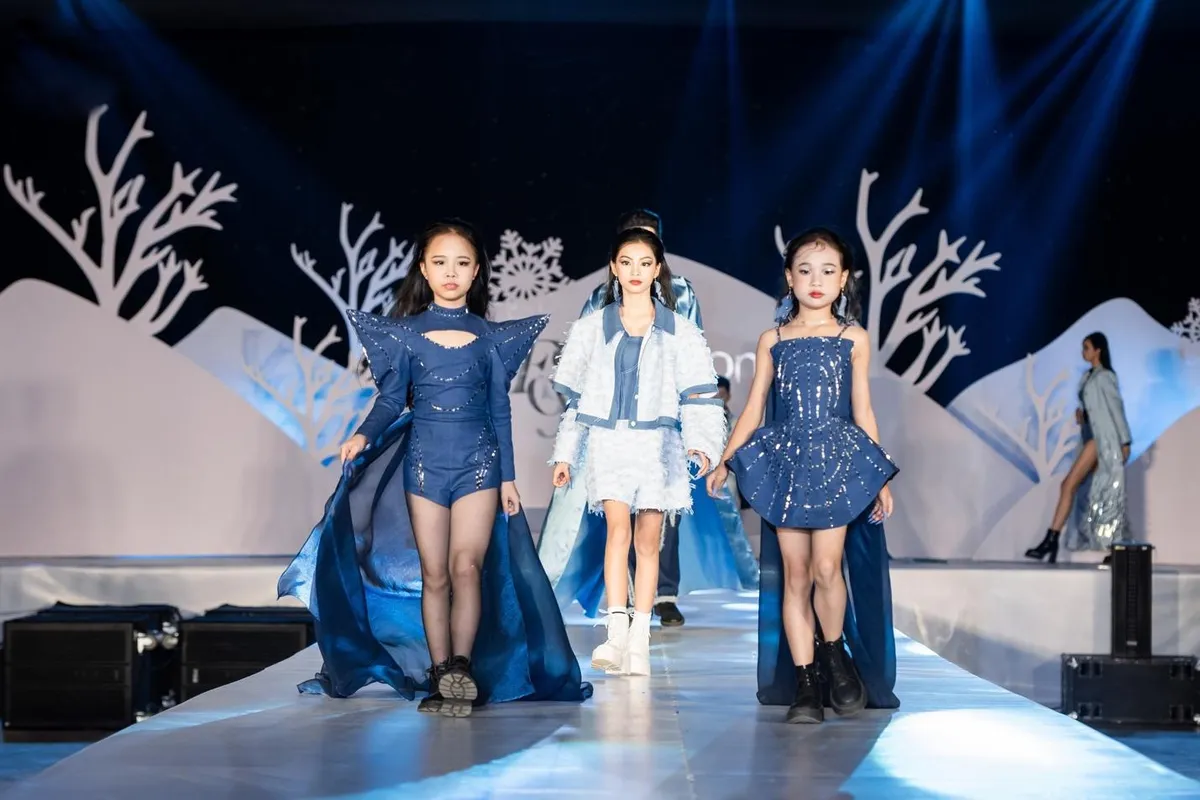 Đạo diễn Phương Anh Đinh ghi dấu ấn sáng tạo trong 9 FASHION SHOW mùa 2 - Ảnh 3.