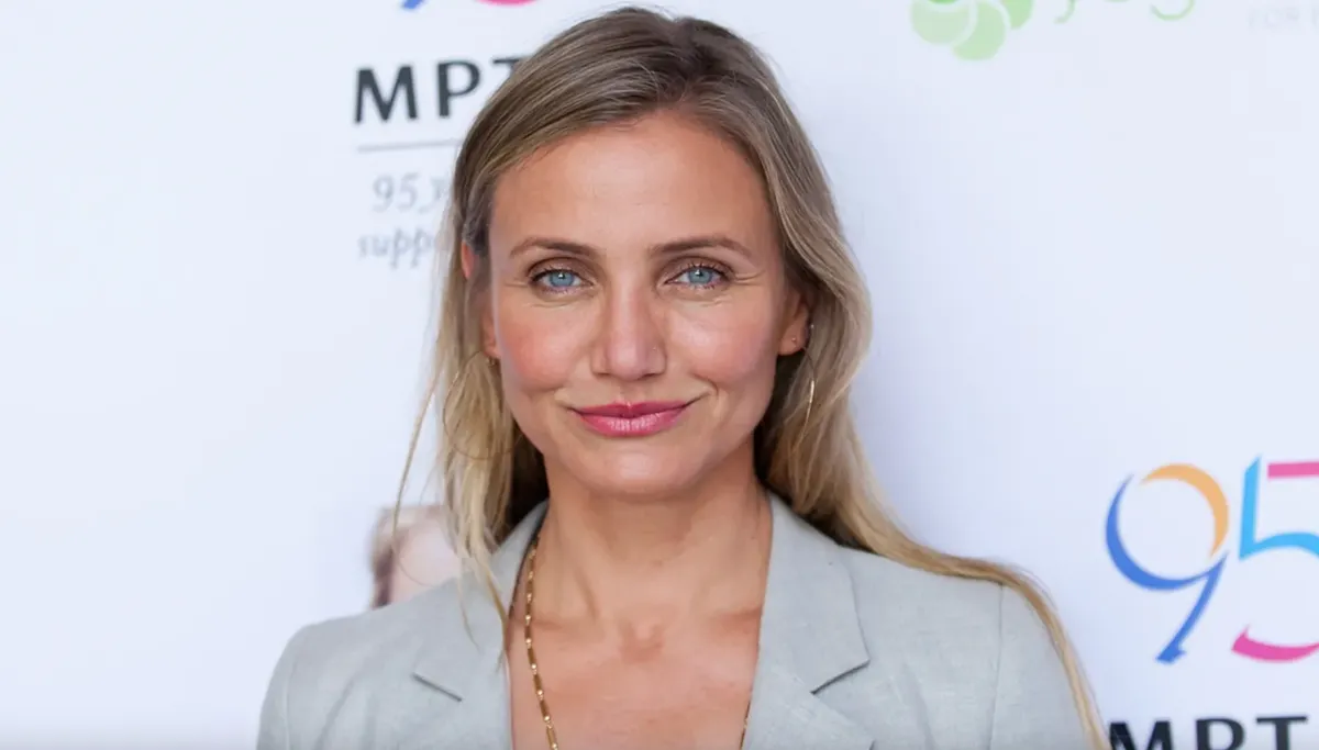 Hàng loạt ngôi sao hạng A bị nhắc tên trong hồ sơ tài liệu về tỷ phú ấu dâm Jeffrey Epstein - Ảnh 2.