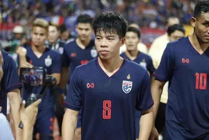 Tuyển thủ Thái Lan rút khỏi Asian Cup - Ảnh 1. Tuyển thủ Thái Lan rút khỏi Asian Cup - Ảnh 1.