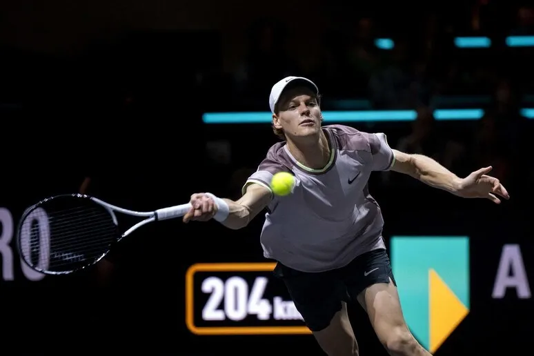 Jannik Sinner vô địch giải quần vợt Rotterdam mở rộng - Ảnh 1. Jannik Sinner vô địch giải quần vợt Rotterdam mở rộng - Ảnh 1.