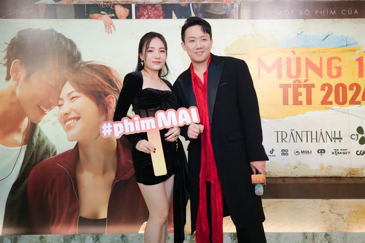 Lệ Quyên, Lan Phương, Erik và dàn sao Việt đổ bộ thảm đỏ công chiếu Mai tại Hà Nội - Ảnh 4.
