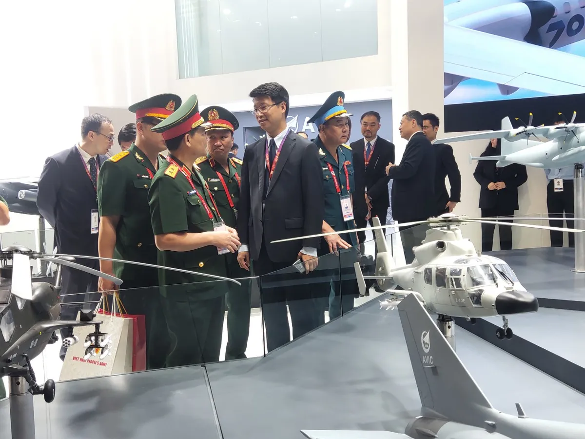 Việt Nam tham dự Singapore Airshow - Triển lãm hàng không lớn nhất châu Á - Ảnh 1.