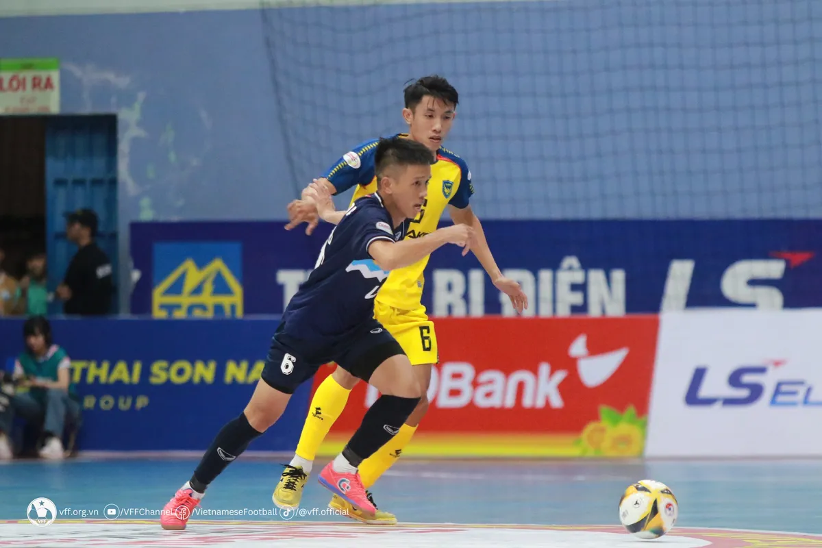 Thái Sơn Nam TP.HCM hạ “Quạ ba chân” trong trận ra quân tại giải futsal HDBank VĐQG 2024 - Ảnh 2. Thái Sơn Nam TP.HCM hạ “Quạ ba chân” trong trận ra quân tại giải futsal HDBank VĐQG 2024 - Ảnh 2.