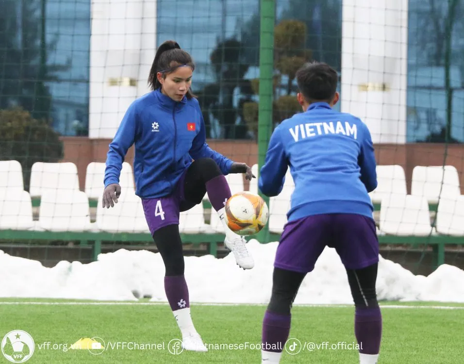 ĐT U20 nữ Việt Nam rút kinh nghiệm sau trận đấu với Uzbekistan - Ảnh 2. ĐT U20 nữ Việt Nam rút kinh nghiệm sau trận đấu với Uzbekistan - Ảnh 2.