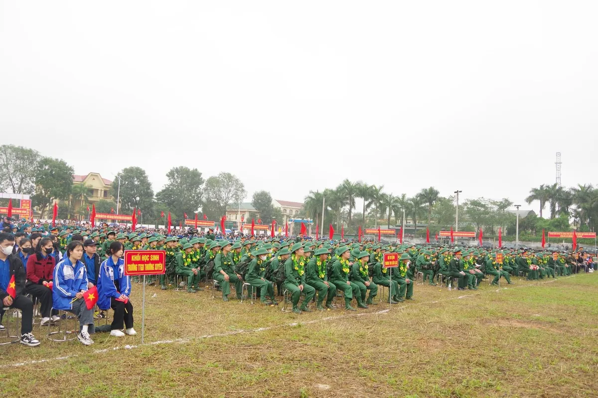 Lễ giao nhận quân: Viết tiếp khúc quân hành trên quê hương Đại tướng Võ Nguyên Giáp - Ảnh 6.