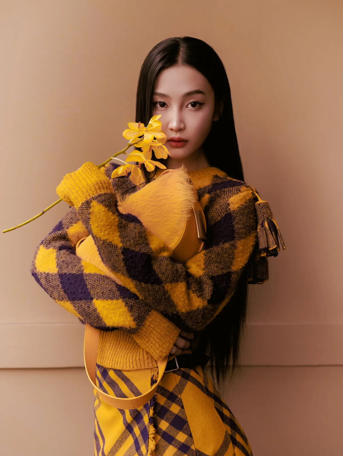 Sao Việt tất bật trang ho&agrave;ng nh&agrave; cửa đ&oacute;n Tết, Quỳnh Nga ch&uacute;c mừng d&agrave;n Chị đẹp - Ảnh 11.