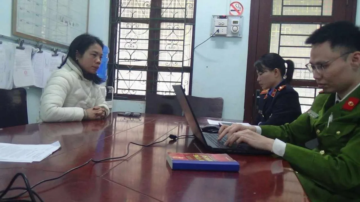 Khởi tố, bắt tạm giam Chủ tịch UBND x&atilde; Xu&acirc;n H&ograve;a (L&agrave;o Cai) - Ảnh 1.