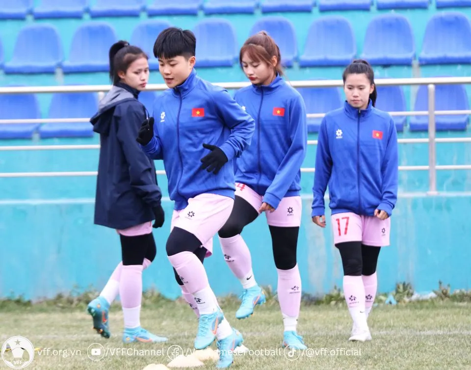 ĐT U20 nữ Việt Nam chính thức bước vào hành trình tại VCK U20 nữ châu Á 2024 - Ảnh 4. ĐT U20 nữ Việt Nam chính thức bước vào hành trình tại VCK U20 nữ châu Á 2024 - Ảnh 4.