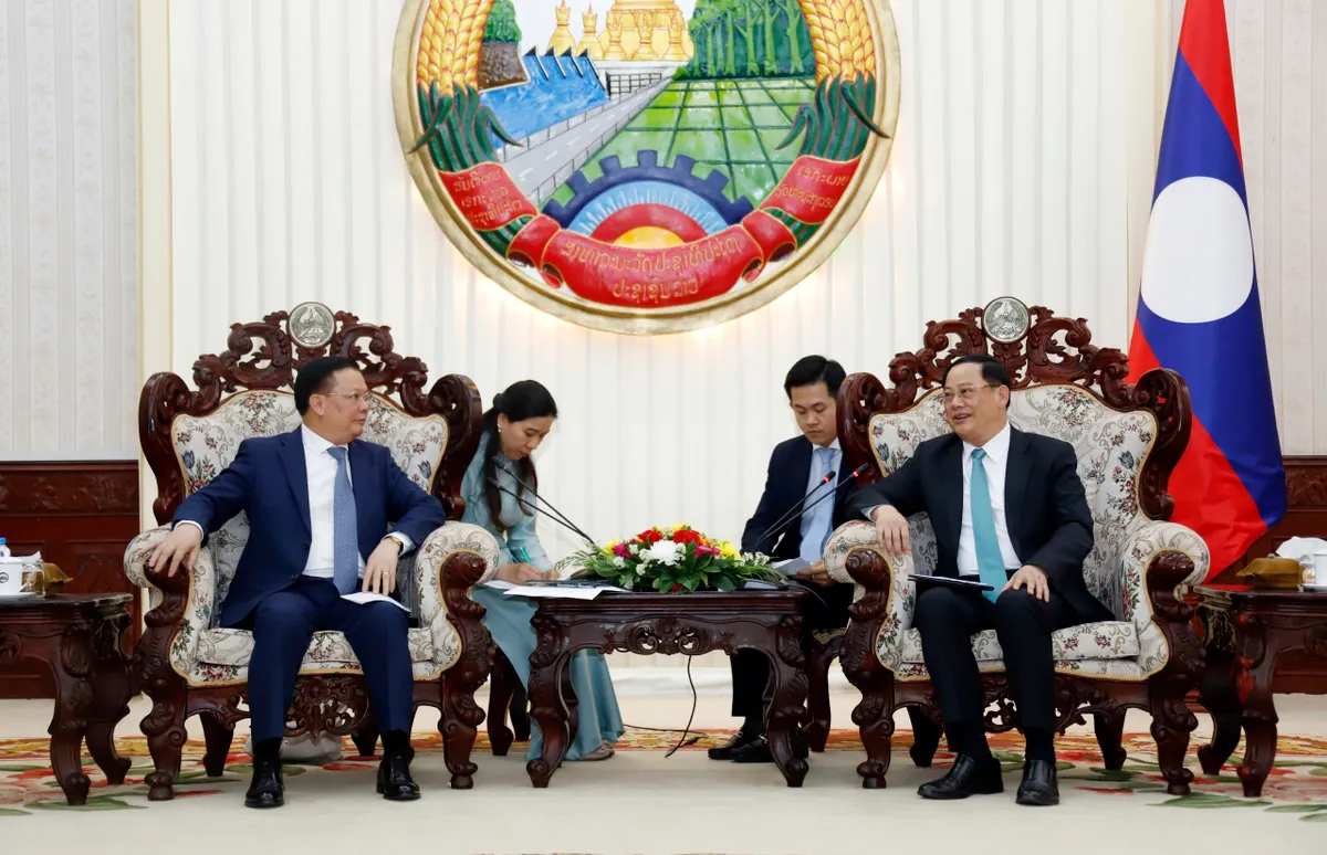 Tăng cường hợp tác Hà Nội - Vientiane - Ảnh 1. Tăng cường hợp tác Hà Nội - Vientiane - Ảnh 1.