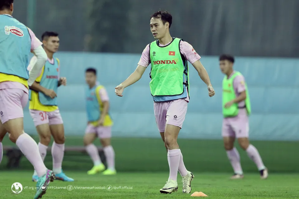 C&ocirc;ng Phượng t&aacute;i ph&aacute;t chấn thương, Việt Anh tin v&agrave;o sức mạnh tập thể của ĐT Việt Nam - Ảnh 4.