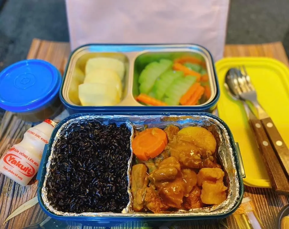 Cơm c&agrave; ri cho ng&agrave;y gi&oacute; m&ugrave;a về - Ảnh 7.