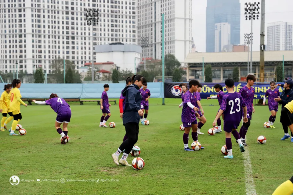 ĐT U16 nữ Việt Nam tập trung chuẩn bị thi đấu giao hữu quốc tế - Ảnh 1. ĐT U16 nữ Việt Nam tập trung chuẩn bị thi đấu giao hữu quốc tế - Ảnh 1.