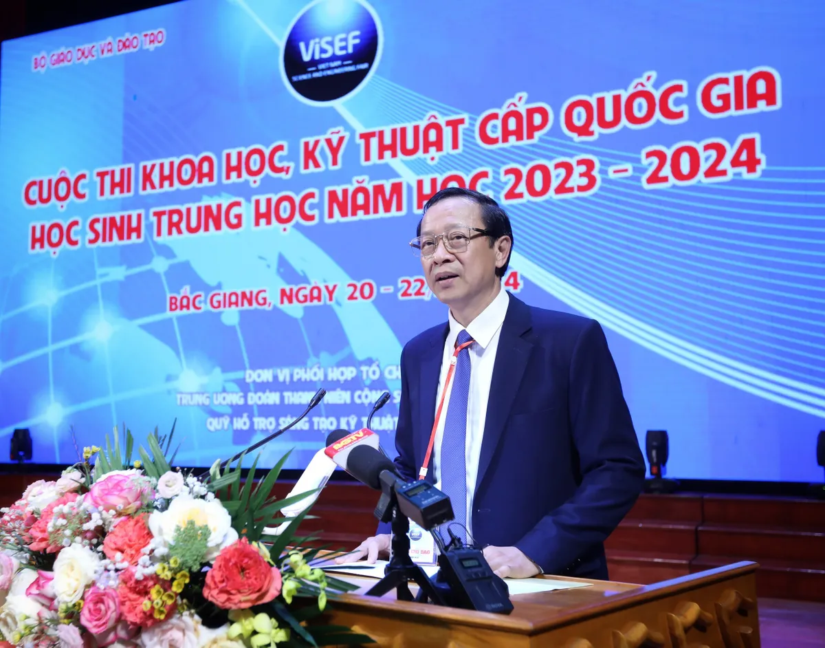 74 đơn vị tham gia Cuộc thi Khoa học, kỹ thuật cấp quốc gia học sinh trung học 2023-2024 - Ảnh 1.