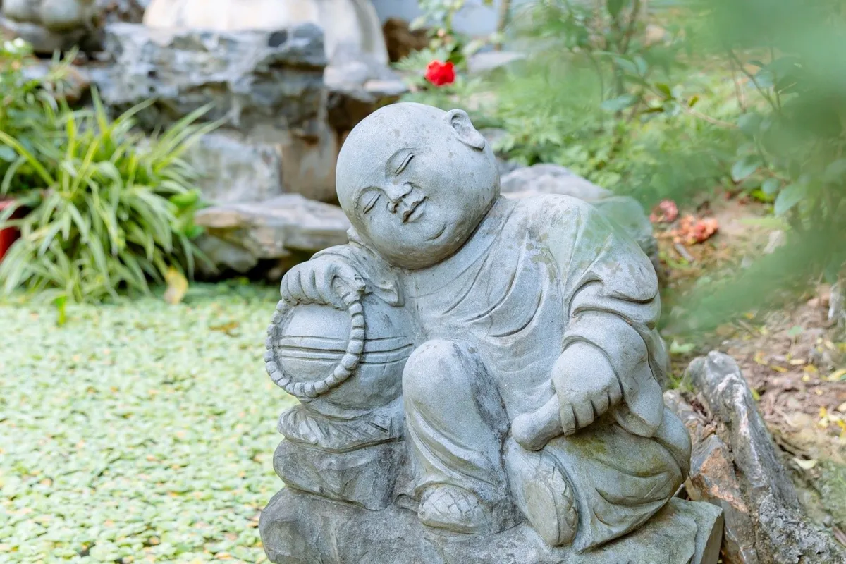 Ch&ugrave;a H&ograve;a Ph&uacute;c: Kh&ocirc;ng gian phật ph&aacute;p thanh tịnh - Ảnh 5.