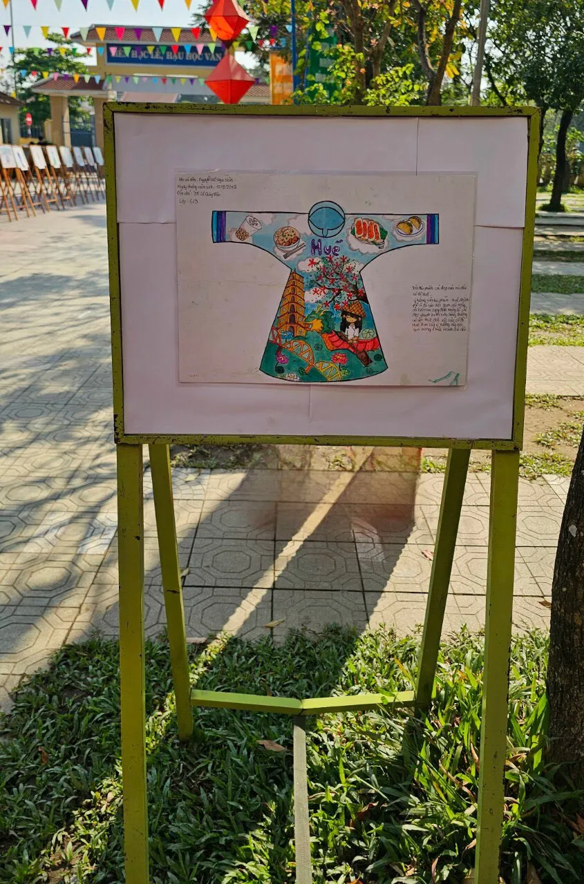 Học sinh Trường Trung học Cơ sở Chu Văn An- Th&agrave;nh phố Huế tham gia cuộc thi vẽ về &Aacute;o d&agrave;i truyền thống - Ảnh 7.