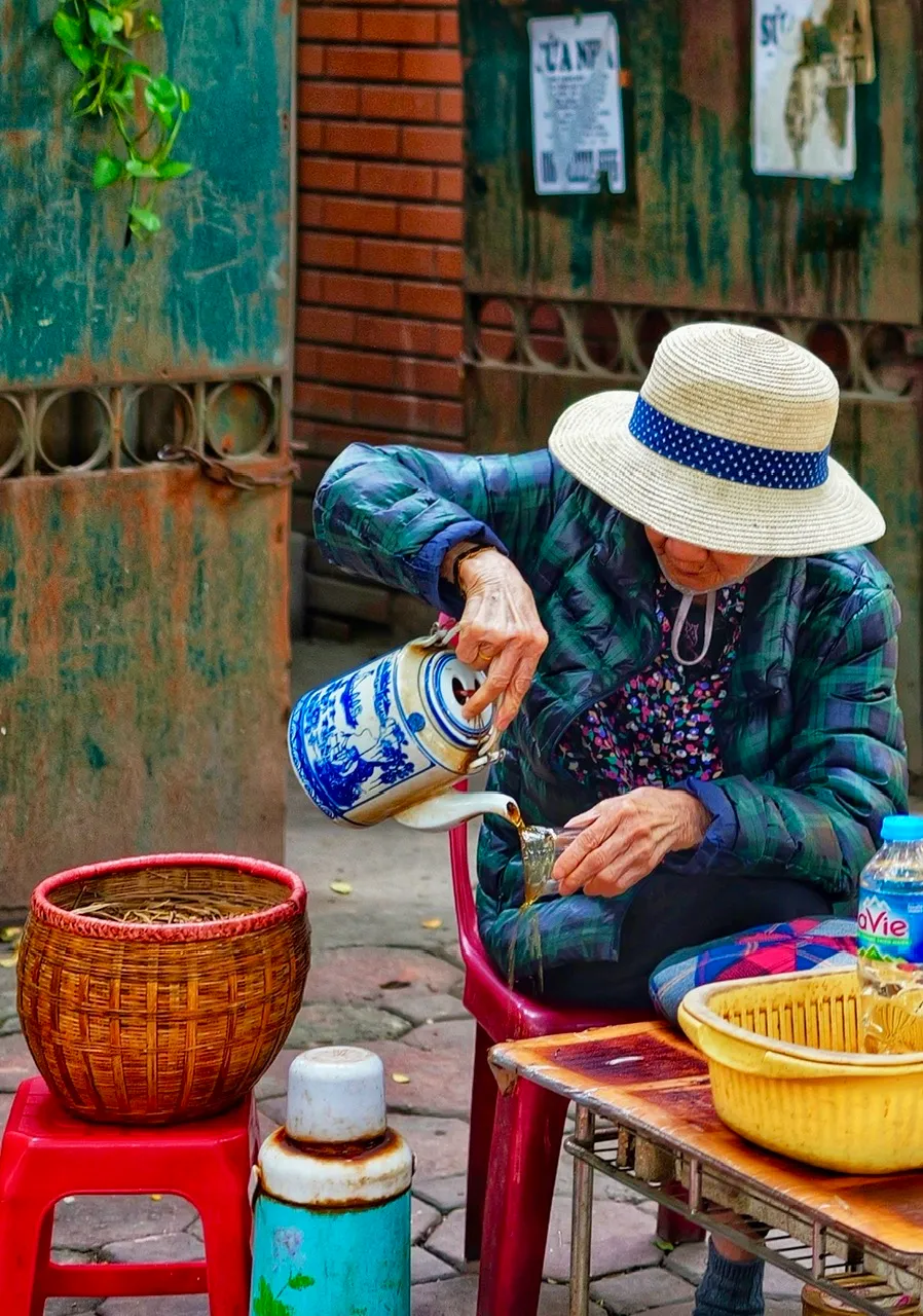 Ch&agrave;o th&aacute;ng tư - Ảnh 2.