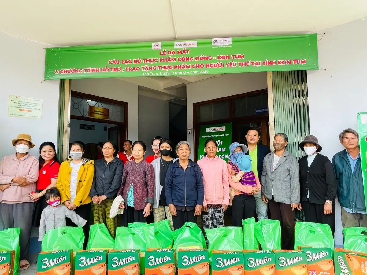 Hỗ trợ lương thực, thực phẩm để phòng ngừa bệnh tật sau đại dịch COVID-19 - Ảnh 1. Hỗ trợ lương thực, thực phẩm để phòng ngừa bệnh tật sau đại dịch COVID-19 - Ảnh 1.