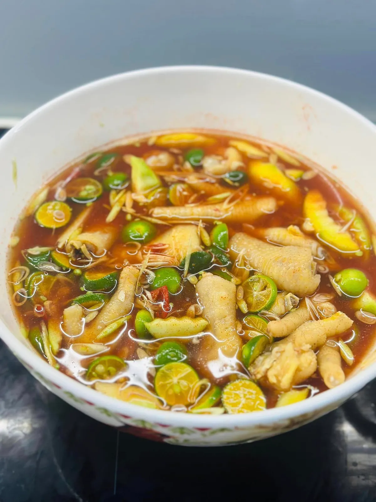 C&aacute;ch l&agrave;m ch&acirc;n g&agrave; sả tắc si&ecirc;u ngon  - Ảnh 4.