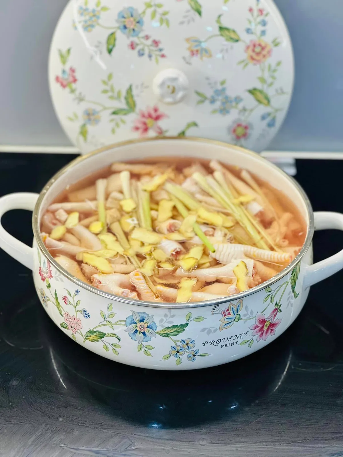 C&aacute;ch l&agrave;m ch&acirc;n g&agrave; sả tắc si&ecirc;u ngon  - Ảnh 5.