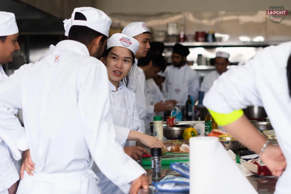 Kh&ocirc;ng đủ điều kiện du học, vẫn c&oacute; thể du học nghề? - Ảnh 3.