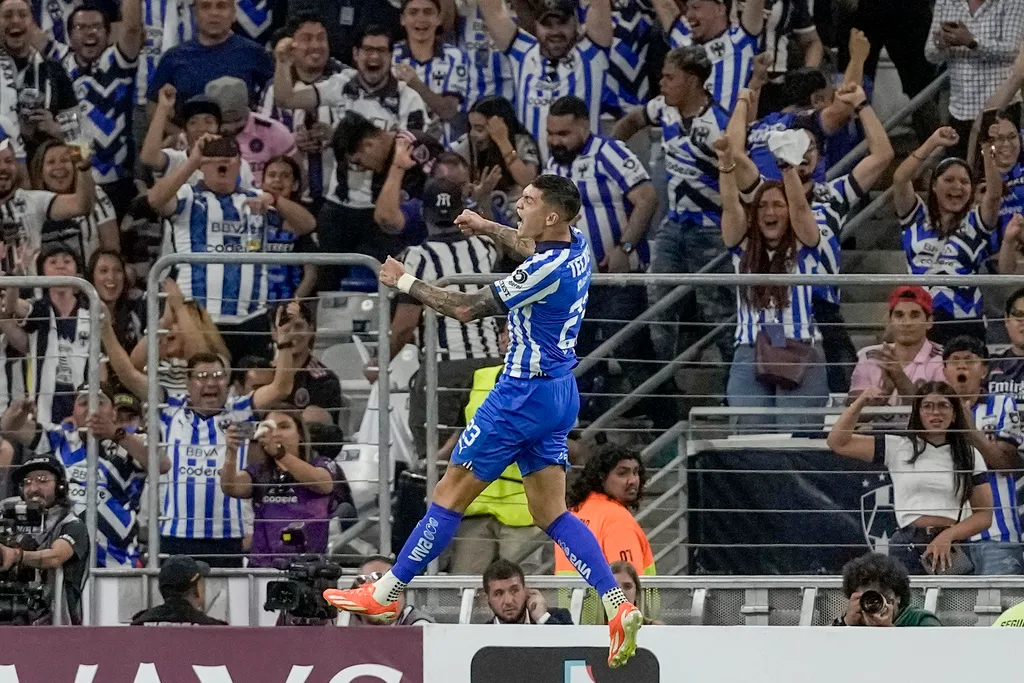 Inter Miami dừng bước tại cúp Concacaf Champions: Khi Messi cũng “hết phép” - Ảnh 1.