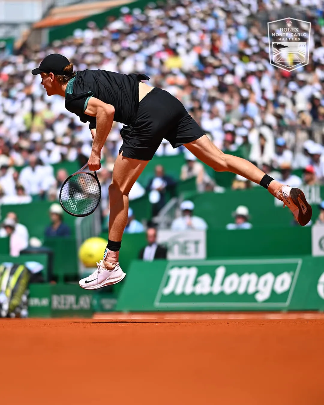 Stefanos Tsitsipas và Jannik Sinner vào bán kết Monte Carlo Masters 2024 - Ảnh 2. Stefanos Tsitsipas và Jannik Sinner vào bán kết Monte Carlo Masters 2024 - Ảnh 2.