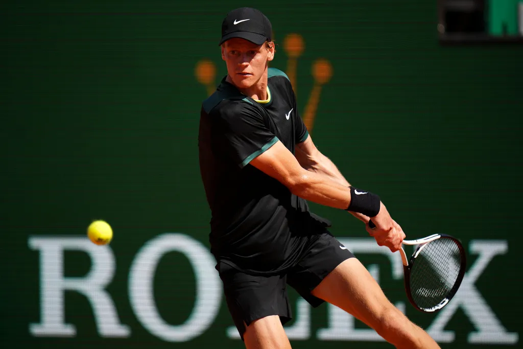Stefanos Tsitsipas lần thứ 3 vào chung kết Monte Carlo Masters - Ảnh 1. Stefanos Tsitsipas lần thứ 3 vào chung kết Monte Carlo Masters - Ảnh 1.