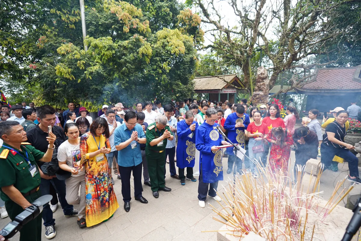 Lễ hội Đền H&ugrave;ng 2024: Lan toả th&ocirc;ng điệp Kh&aacute;t vọng xanh - Ảnh 2.