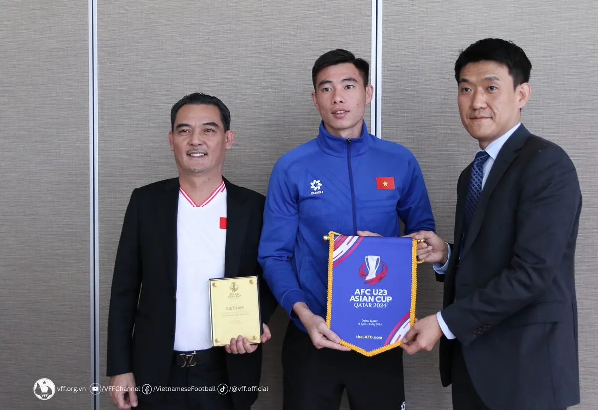 AFC áp dụng công nghệ VAR vào tất cả các trận đấu tại VCK U23 châu Á 2024 - Ảnh 1. AFC áp dụng công nghệ VAR vào tất cả các trận đấu tại VCK U23 châu Á 2024 - Ảnh 1.