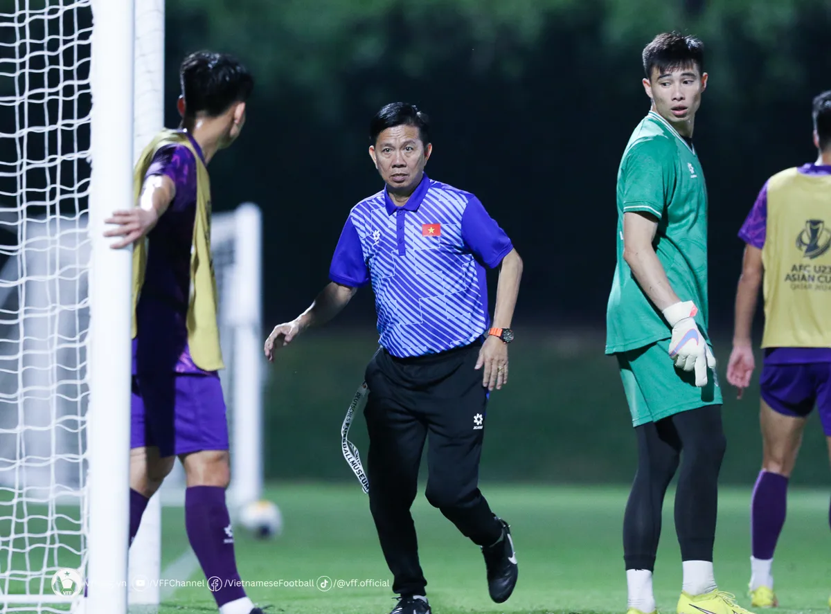 U23 Việt Nam tiếp tục mài sắc lối chơi, rà soát nhân sự trước ngày chốt danh sách - Ảnh 6. U23 Việt Nam tiếp tục mài sắc lối chơi, rà soát nhân sự trước ngày chốt danh sách - Ảnh 6.