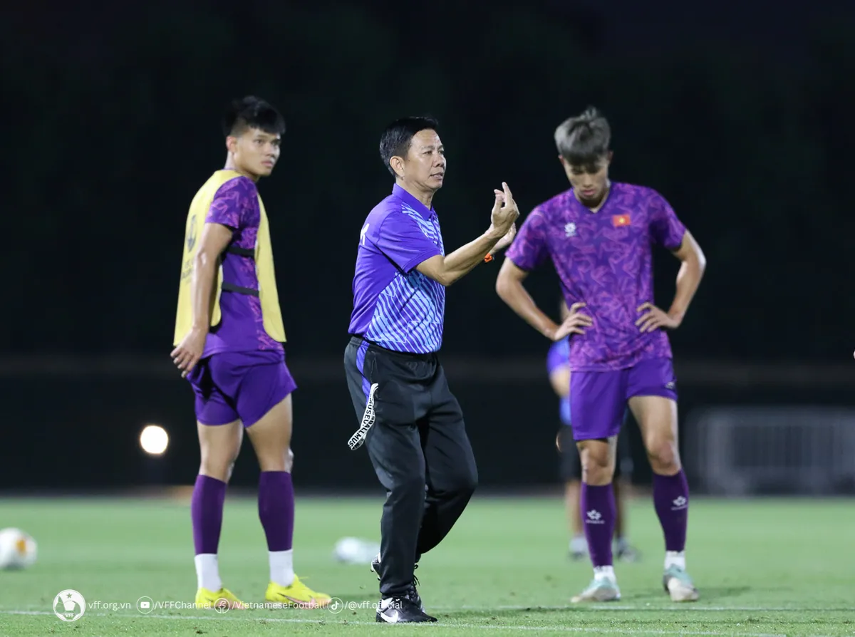 U23 Việt Nam tiếp tục mài sắc lối chơi, rà soát nhân sự trước ngày chốt danh sách - Ảnh 5. U23 Việt Nam tiếp tục mài sắc lối chơi, rà soát nhân sự trước ngày chốt danh sách - Ảnh 5.
