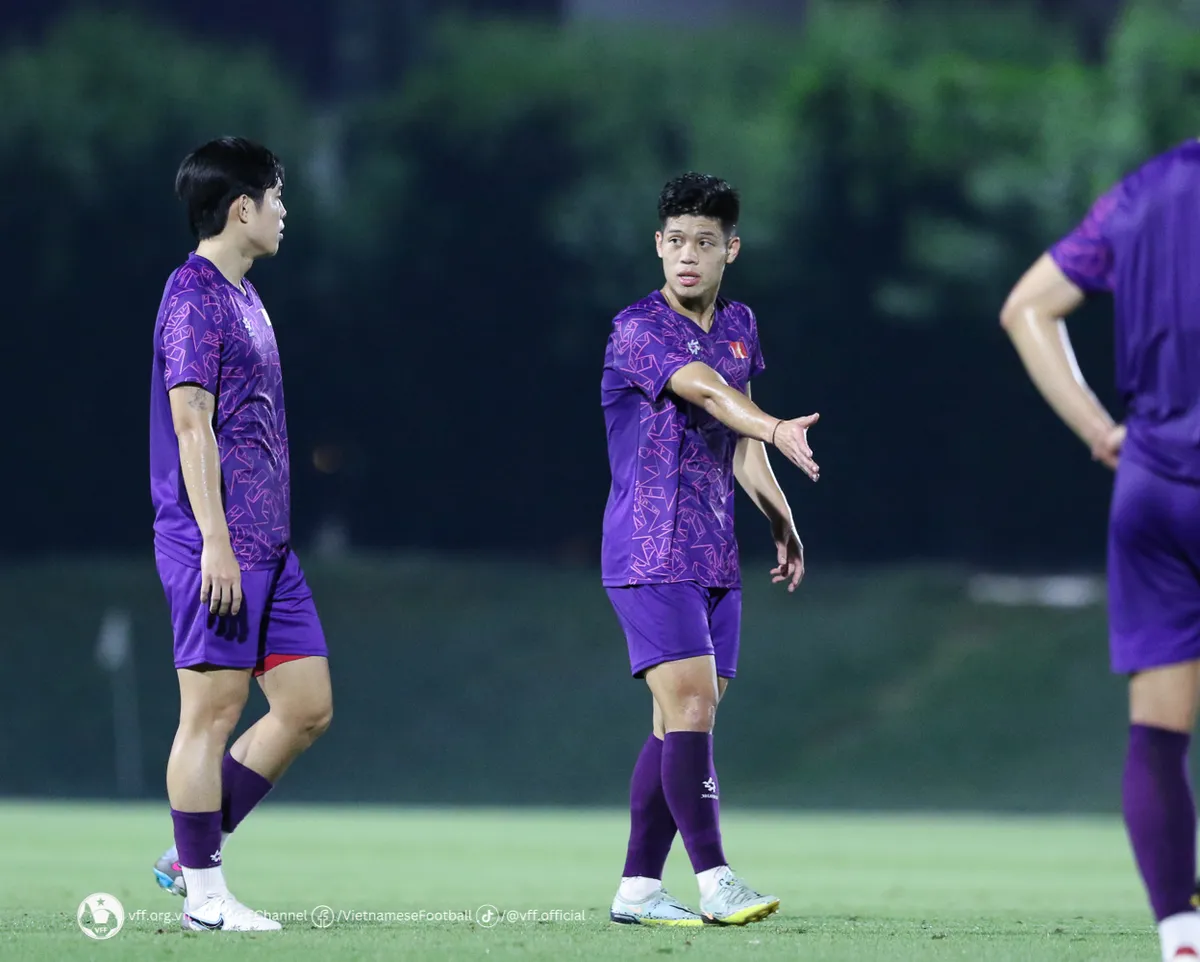 U23 Việt Nam tiếp tục mài sắc lối chơi, rà soát nhân sự trước ngày chốt danh sách - Ảnh 3. U23 Việt Nam tiếp tục mài sắc lối chơi, rà soát nhân sự trước ngày chốt danh sách - Ảnh 3.