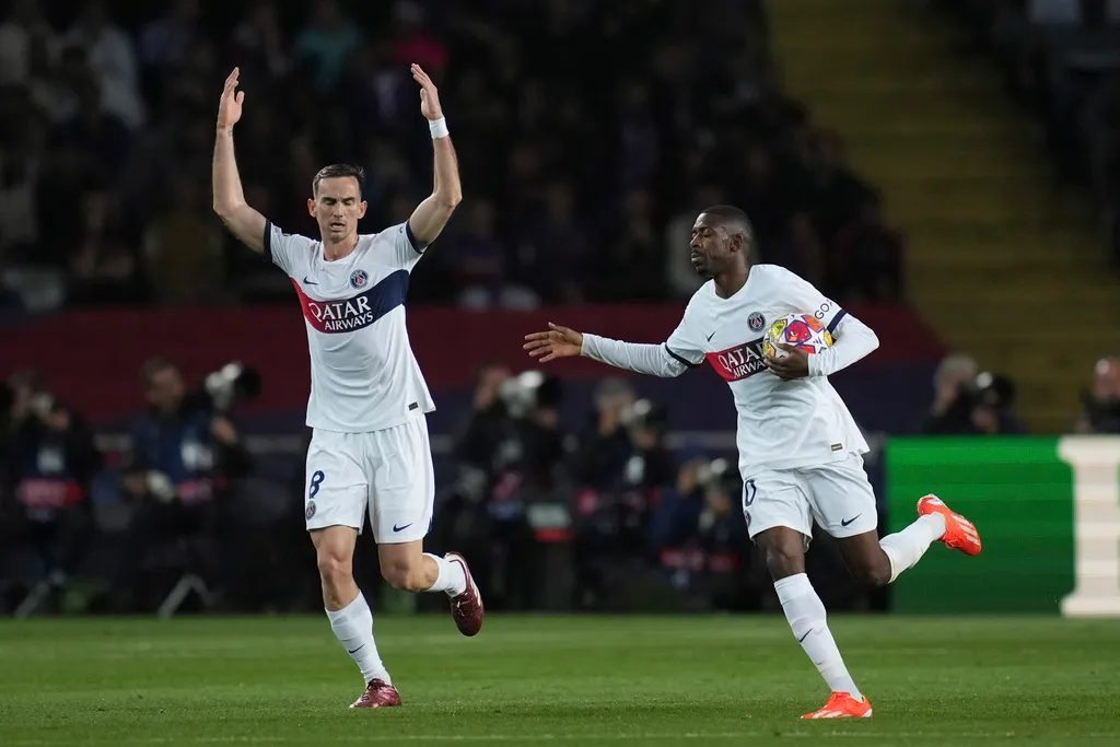 Paris Saint Germain và Dortmund vào bán kết UEFA Champions League - Ảnh 2. Paris Saint Germain và Dortmund vào bán kết UEFA Champions League - Ảnh 2.