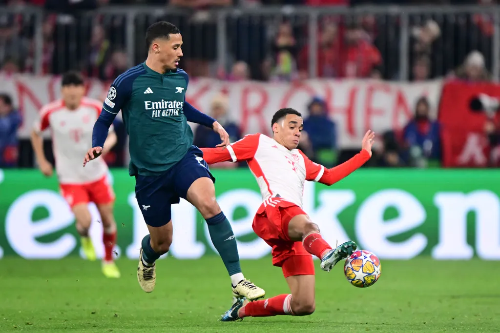 Kimmich lập công đưa Bayern Munich loại Arsenal ở Champions League - Ảnh 1. Kimmich lập công đưa Bayern Munich loại Arsenal ở Champions League - Ảnh 1.