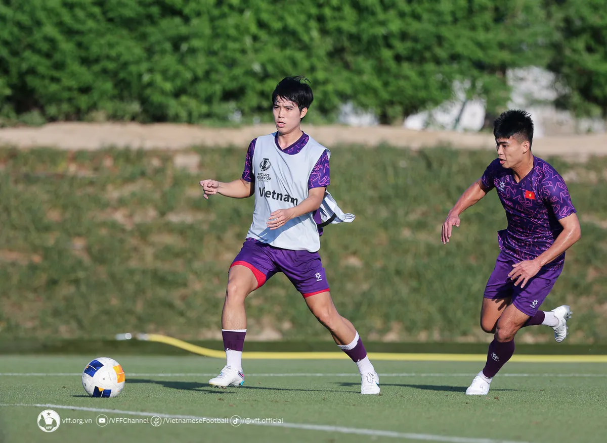 Tiền vệ Võ Hoàng Minh Khoa: U23 Việt Nam hướng tới kết quả tốt nhất cho trận đấu tiếp theo - Ảnh 3.
