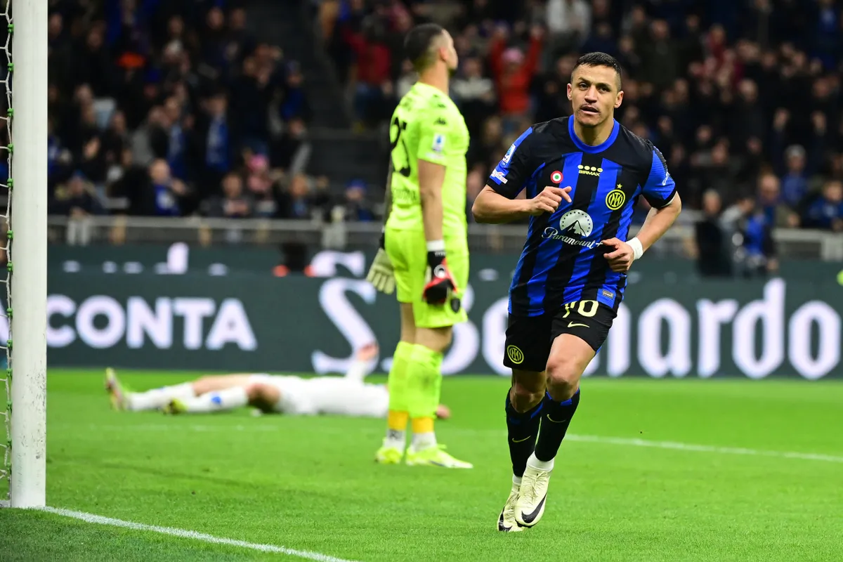 Thắng Empoli, Inter Milan chạm tay vào chức vô địch Serie A - Ảnh 1. Thắng Empoli, Inter Milan chạm tay vào chức vô địch Serie A - Ảnh 1.