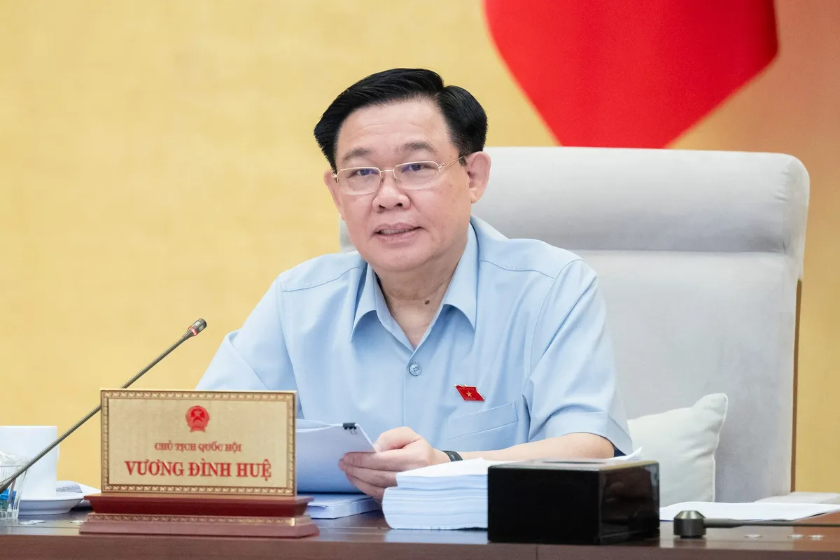 Ủy ban Thường vụ Quốc hội cho ý kiến về dự án Luật Quy hoạch đô thị và nông thôn - Ảnh 2. Ủy ban Thường vụ Quốc hội cho ý kiến về dự án Luật Quy hoạch đô thị và nông thôn - Ảnh 2.