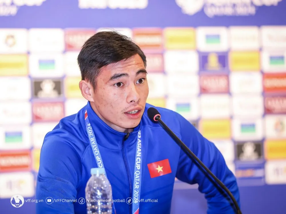 HLV Hoàng Anh Tuấn: “Hy vọng ngày mai lịch sử sẽ thay đổi” - Ảnh 2. HLV Hoàng Anh Tuấn: “Hy vọng ngày mai lịch sử sẽ thay đổi” - Ảnh 2.