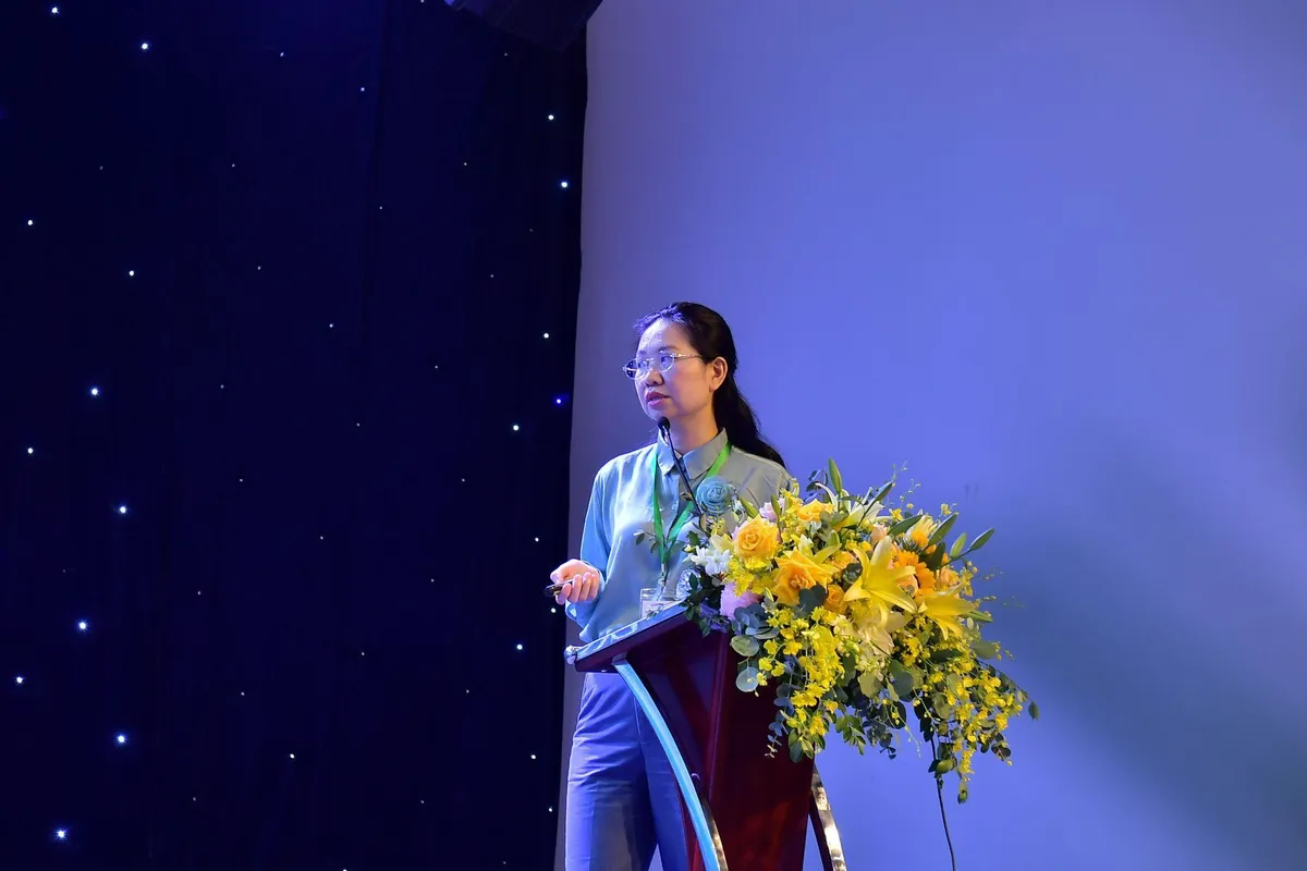 Bệnh viện Mắt Hà Nội cơ sở 2 báo cáo trong hội thảo khoa học của Câu lạc bộ Glôcôm Việt Nam - Ảnh 2. Bệnh viện Mắt Hà Nội cơ sở 2 báo cáo trong hội thảo khoa học của Câu lạc bộ Glôcôm Việt Nam - Ảnh 2.
