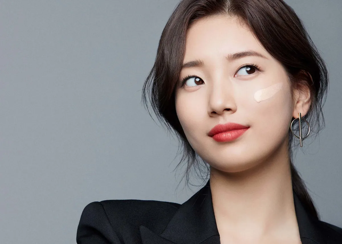 Khám phá quy trình dưỡng da 10 phút của Bae Suzy - Ảnh 1.