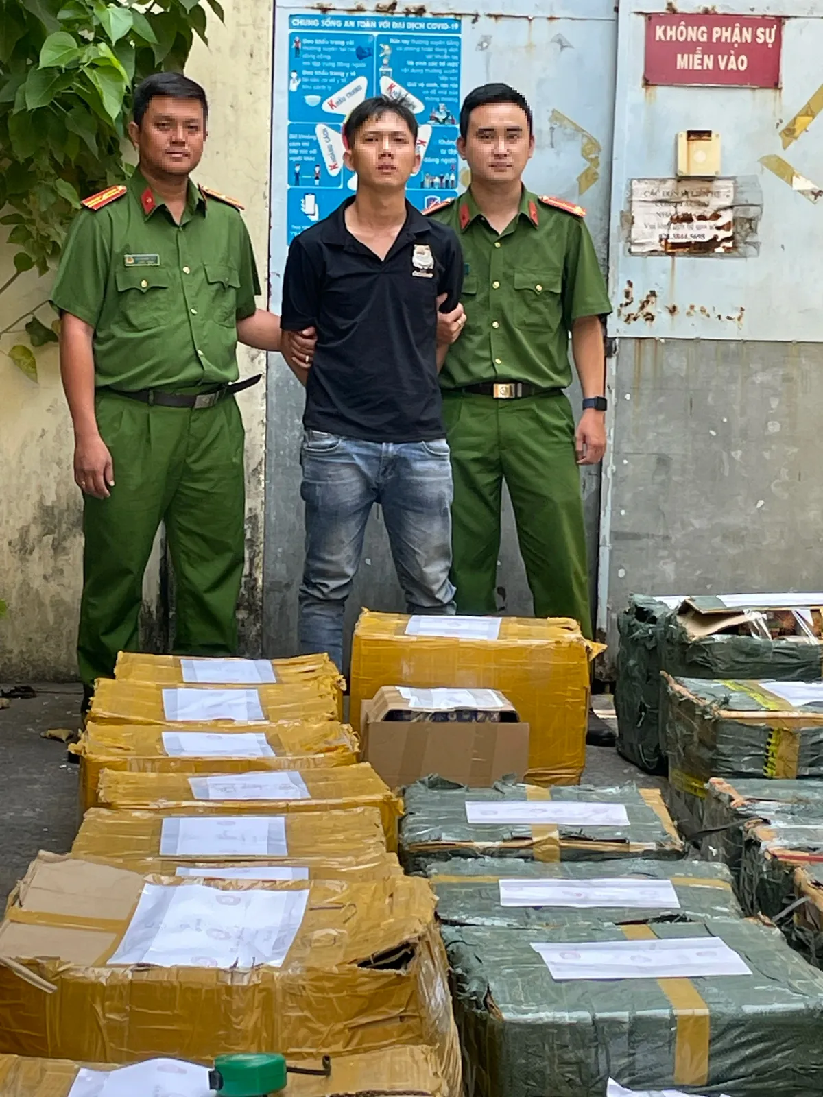 TP Hồ Ch&iacute; Minh: N&acirc;ng cao hiệu lực, hiệu quả của Tổ 363 tr&ecirc;n địa b&agrave;n - Ảnh 1.