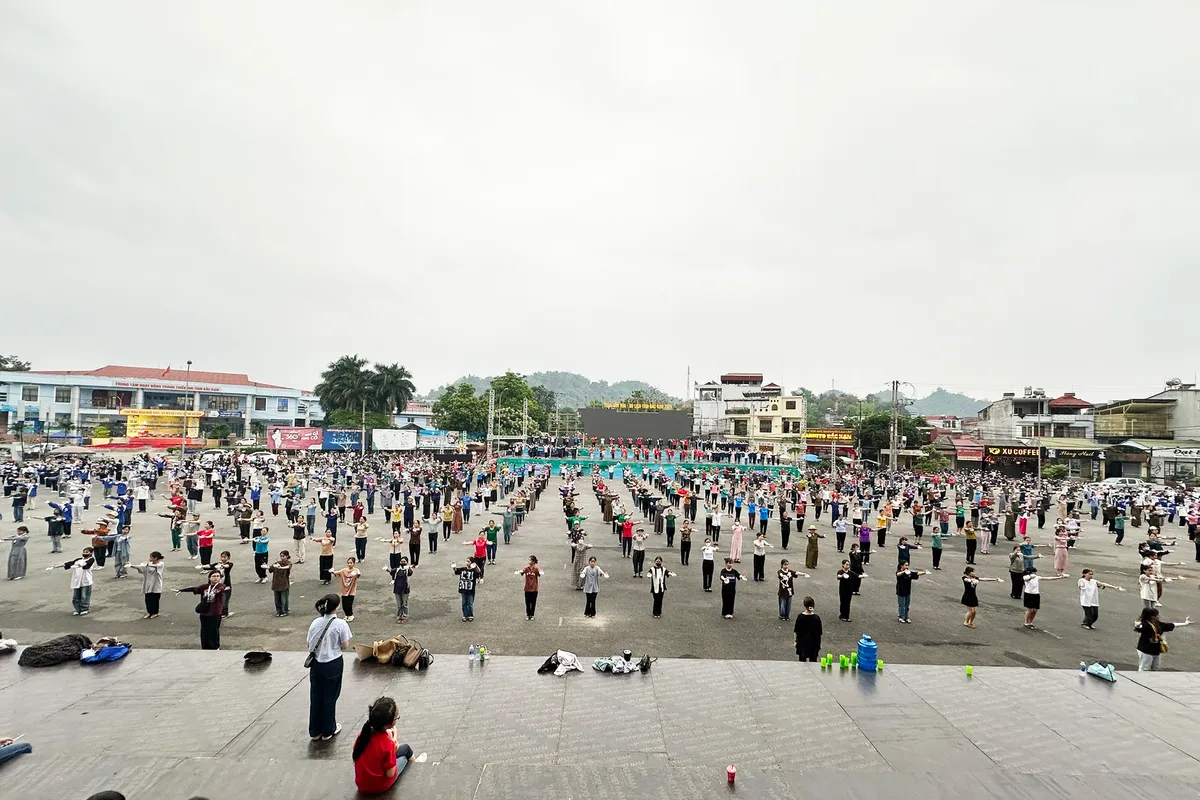 Ấn tượng khai mạc Tuần Văn hóa – Du lịch tỉnh Bắc Kạn năm 2024 - Ảnh 4.