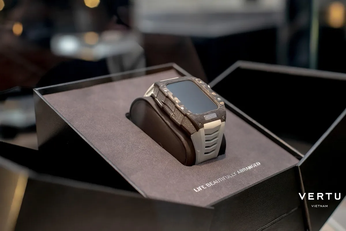 Đồng hồ thông minh giá trăm triệu của Vertu bất ngờ gây sốt thị trường Việt Nam - Ảnh 1.