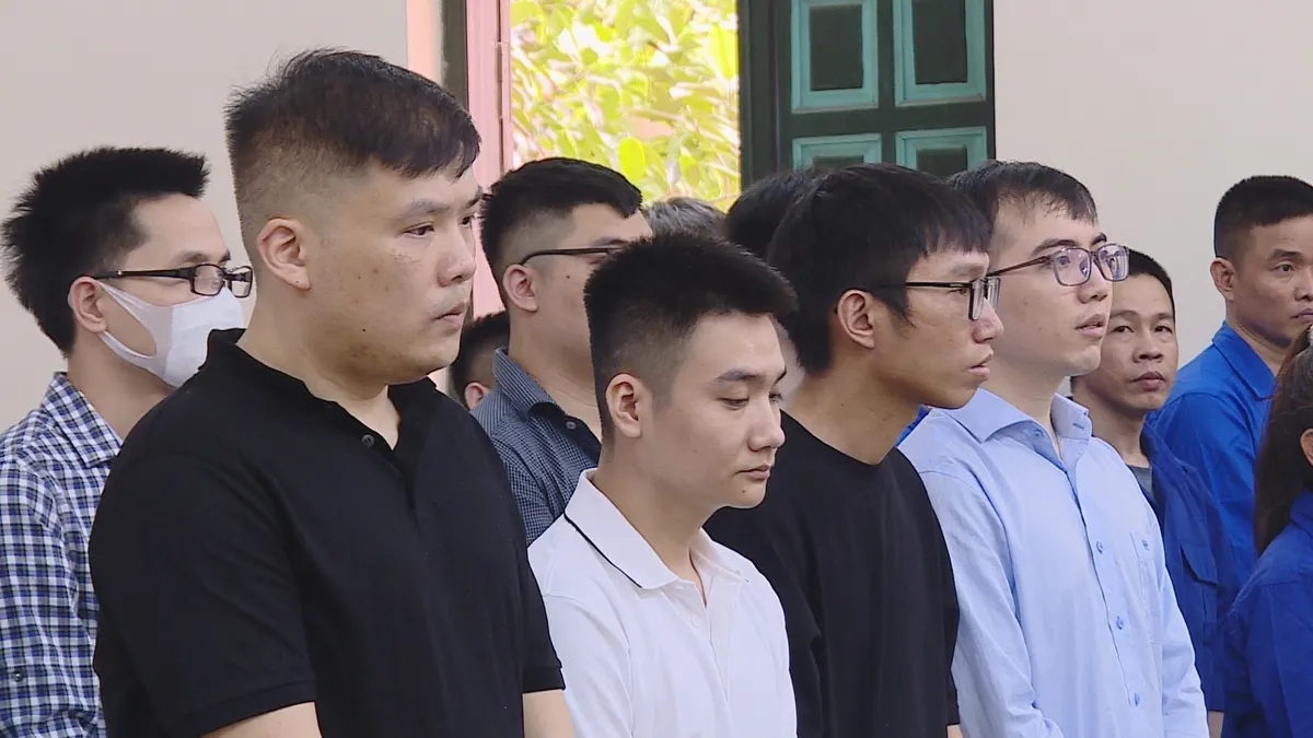 Hà Nội: Xét xử 53 bị cáo trong đường dây đánh bạc trực tuyến nghìn tỷ - Ảnh 2.
