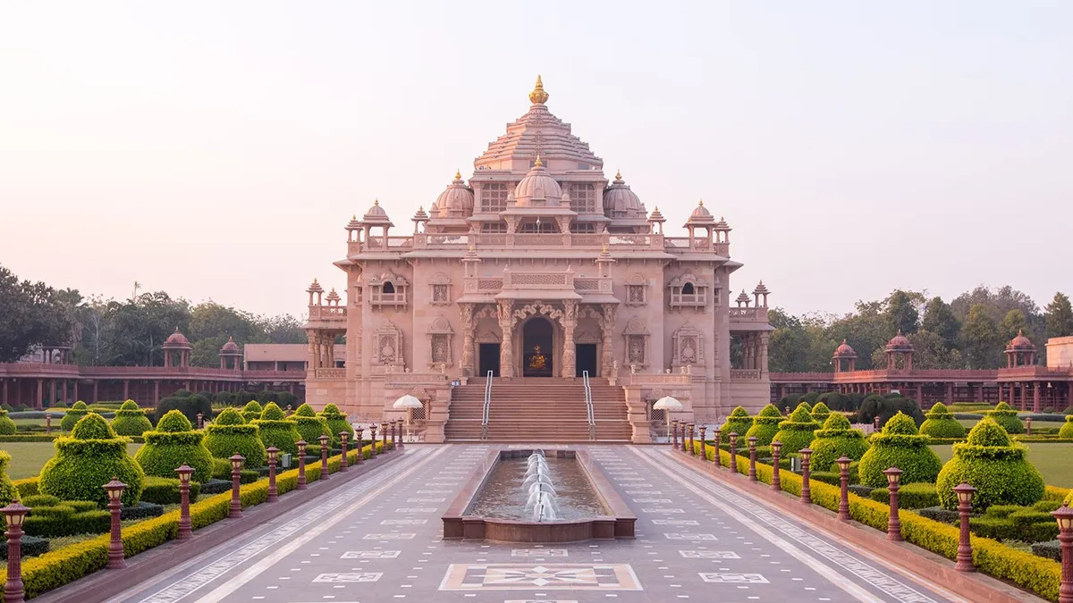 Khám phá ngôi đền Akshardham ở New Delhi - Ảnh 1.