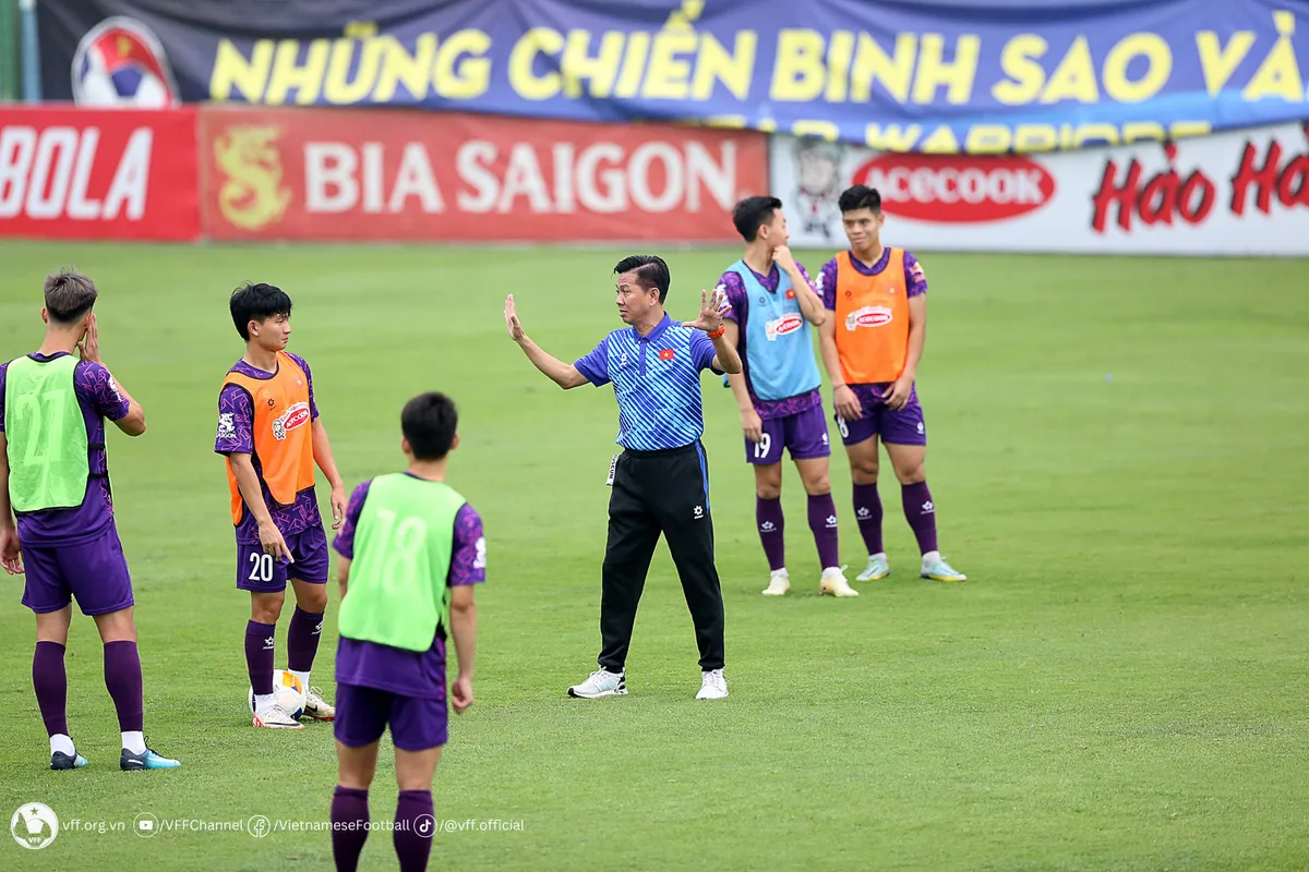 U23 Việt Nam đặt mục tiêu tiến xa tại VCK U23 châu Á 2024 - Ảnh 6. U23 Việt Nam đặt mục tiêu tiến xa tại VCK U23 châu Á 2024 - Ảnh 6.