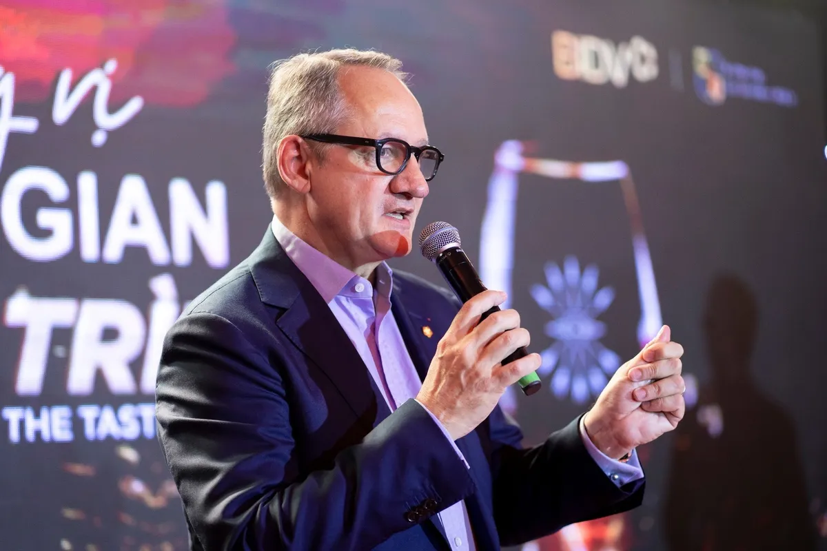 Trải nghiệm dịch vụ chuẩn mực quốc tế d&agrave;nh cho kh&aacute;ch h&agrave;ng cao cấp - Ảnh 1.