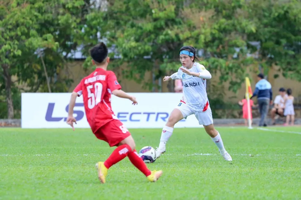 Lượt 3 giải Nữ VĐQG 2024: Kim Thanh, Bích Thùy đối đầu với đội bóng cũ - Ảnh 3. Lượt 3 giải Nữ VĐQG 2024: Kim Thanh, Bích Thùy đối đầu với đội bóng cũ - Ảnh 3.