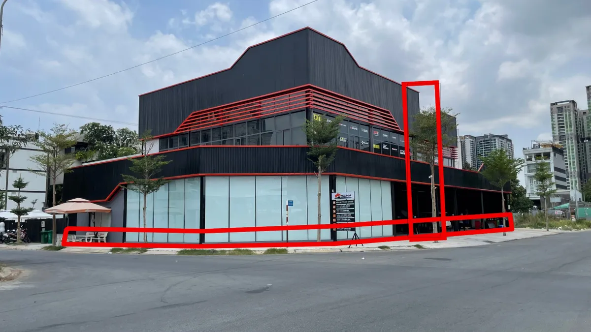 TP Hồ Ch&iacute; Minh: Tiềm ẩn nguy cơ vi phạm x&acirc;y dựng từ cơ sở kinh doanh chưa ho&agrave;n c&ocirc;ng - Ảnh 5.